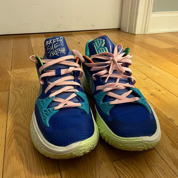 Nike Kyrie 4 Low Keep Sue Fresh Shoes CW3985 401 Racer Chlorine Blue Sz 11 main image 7